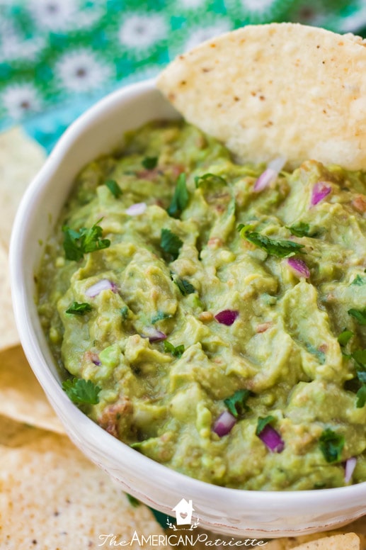 The Best Easy & Flavorful Guacamole Recipe2