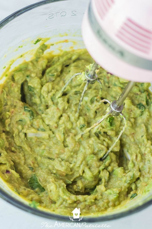 The Best Easy & Flavorful Guacamole Recipe2