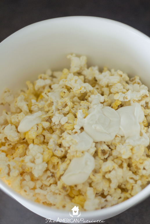 Three Ingredient Pumpkin Spice Popcorn