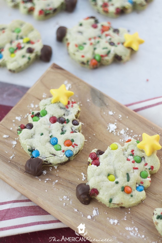 Chocolate Chip Pistachio Christmas Tree Cookies (Perfect for Santa ...