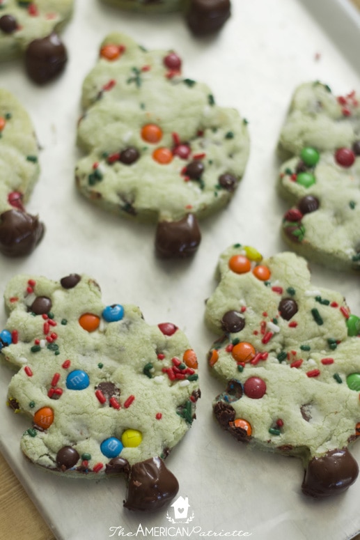 Chocolate Chip Pistachio Christmas Tree Cookies 33 The American Patriette