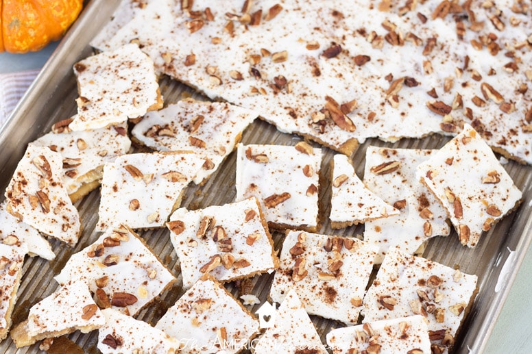 Easy Pumpkin Spice Praline Saltine Cracker Toffee