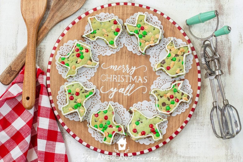 DIY Rustic Farmhouse Style Christmas Cookie Platter
