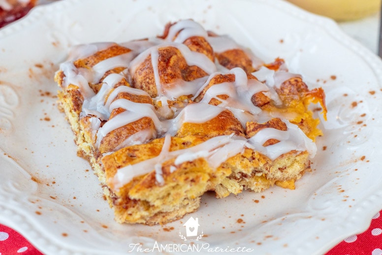 Easy 3-Ingredient Eggnog Cinnamon Roll Breakfast Bake