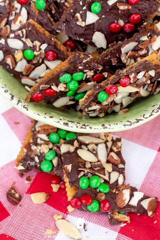 Easy Christmas Saltine Nutcracker Toffee