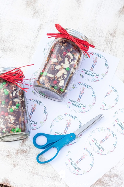 Christmas Saltine Nutcracker Toffee Mason Jar Gift with Free Printable Labels