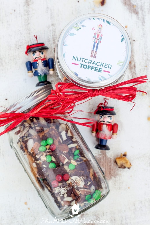 Christmas Saltine Nutcracker Toffee Mason Jar Gift with Free Printable Labels