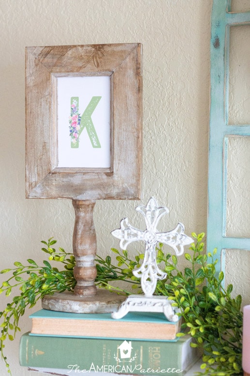 14+ Easy & Colorful Rustic Spring Farmhouse Decorating Ideas