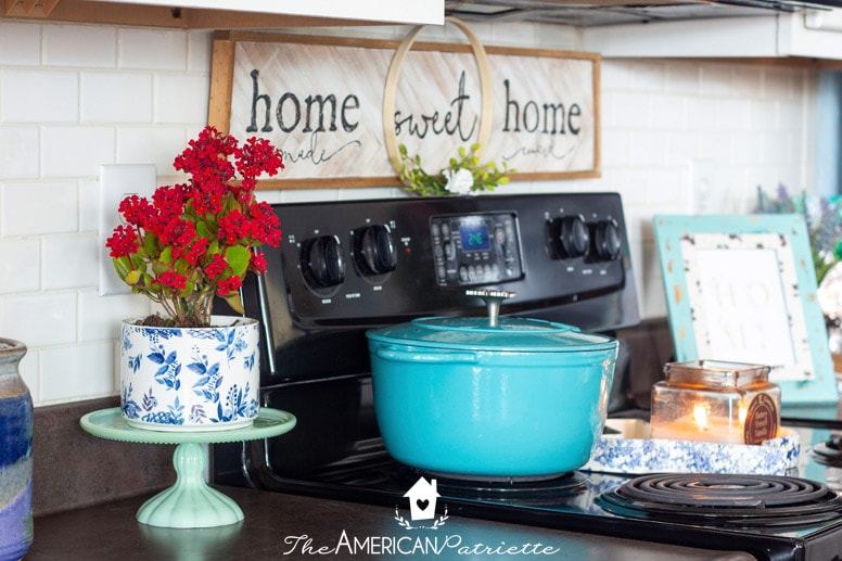 14+ Easy & Colorful Rustic Spring Farmhouse Decorating Ideas