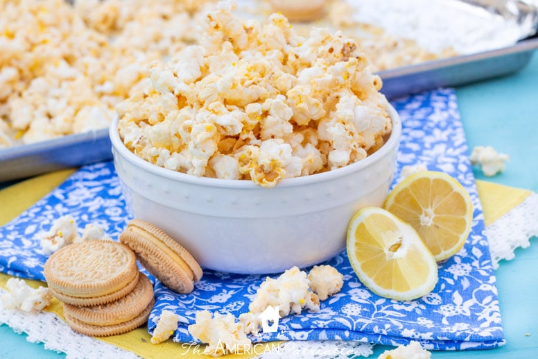 Sweet and Easy White Chocolate Lemon Oreo Popcorn 