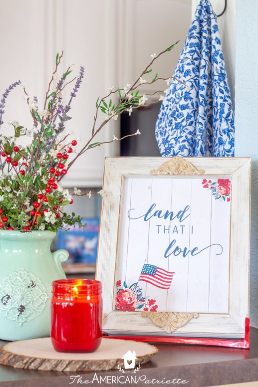 Simple Patriotic Table Decor - Home with Holliday