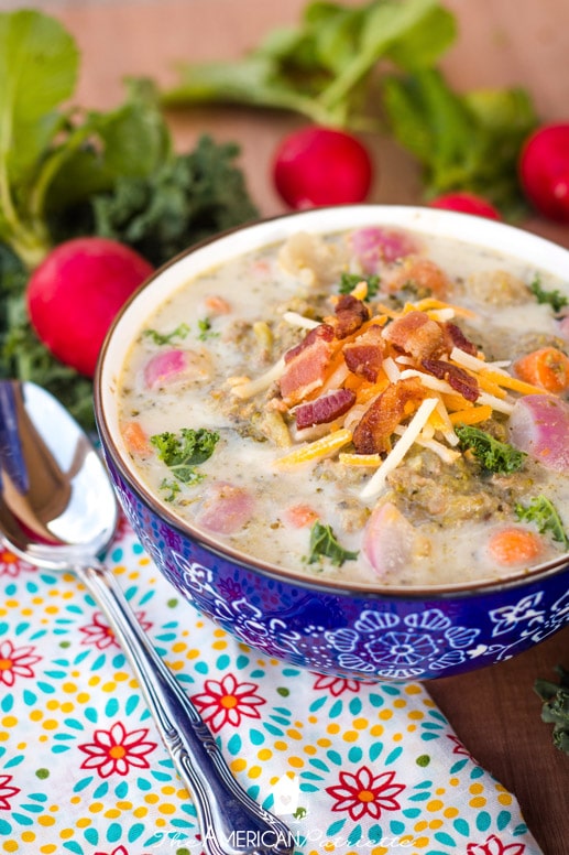 Delicious Low Carb Loaded Baked Potato-Style Soup