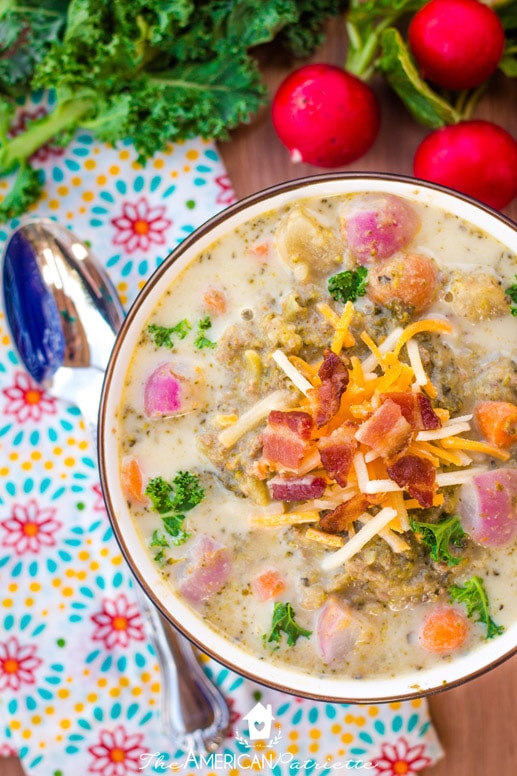 Delicious Low Carb Loaded Baked Potato-Style Soup