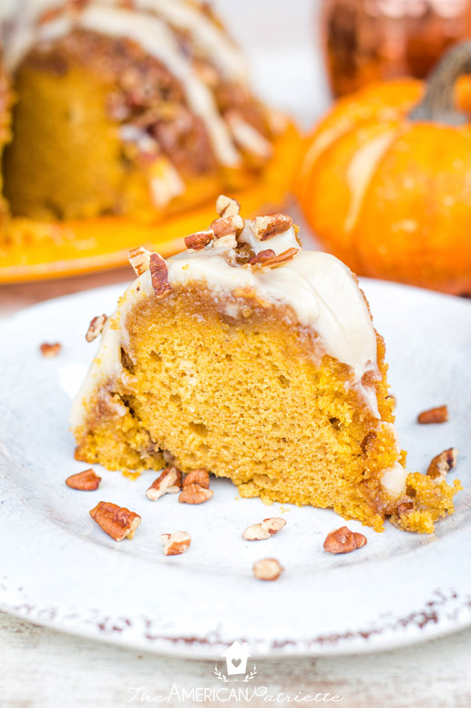 Easy Pumpkin Praline Bundt Cake with Cream Cheese Frosting Glaze