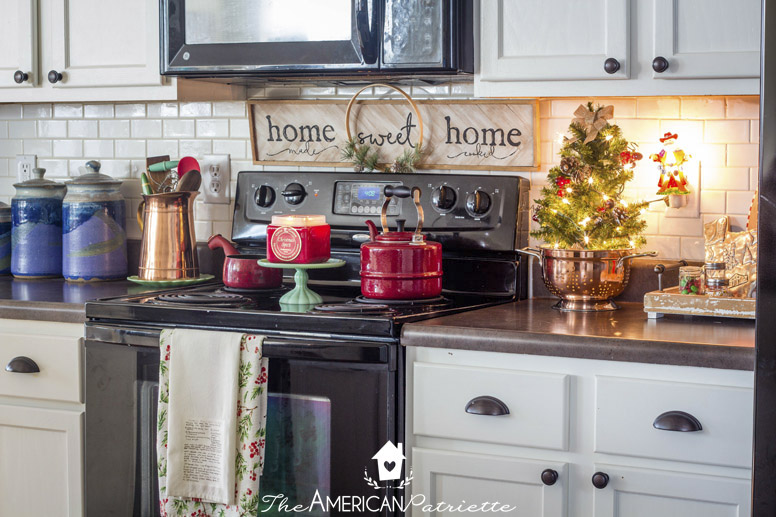 Farmhouse Christmas Kitchen Decor Ideas