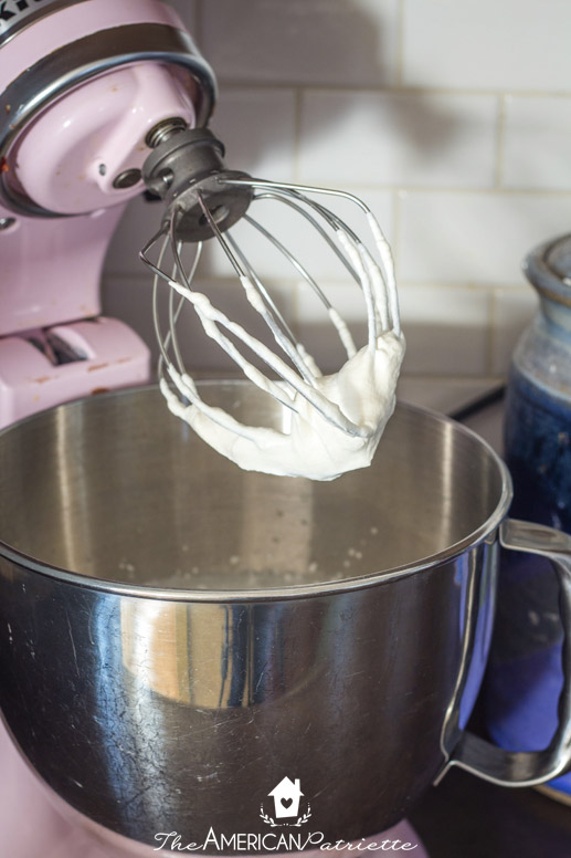 How to Make Easy Homemade Whipped Cream - The American Patriette