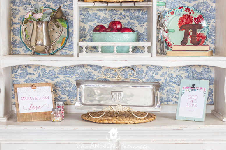 Farmhouse Style Valentine's Decor