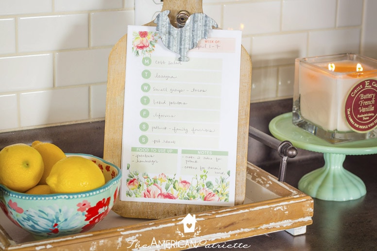 Spring Farmhouse Decorating Ideas for your Kitchen