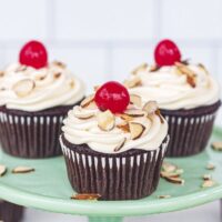 Cherry Chocolate Cupcakes with Almond Buttercream Frosting8_1