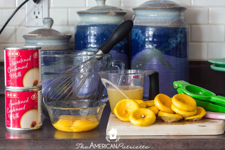 Lemon Gingersnap Pie